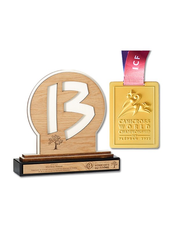 CRÉATIONS SUR MESURE  MÉDAILLES & TROPHÉES